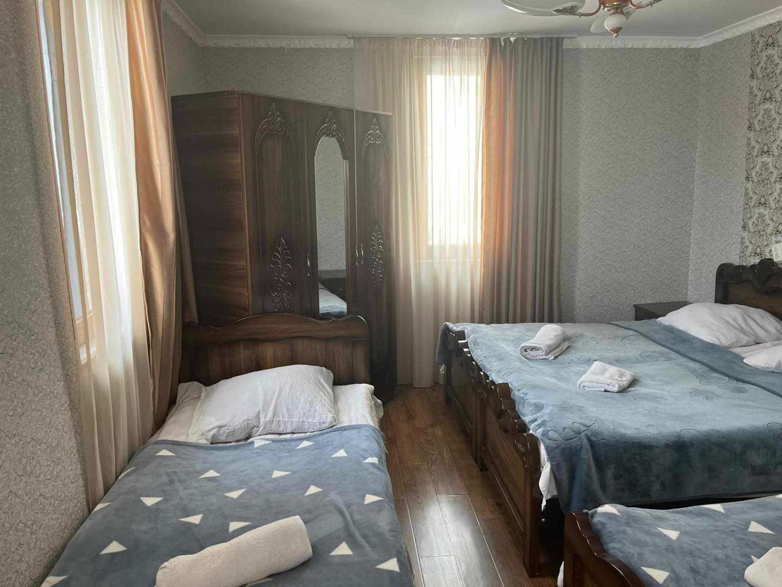 Hotel Sunny à Mestia Extérieur photo