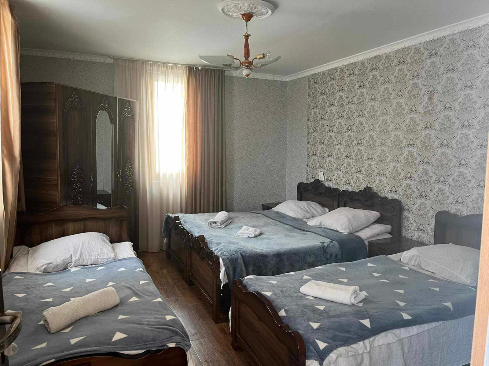 Hotel Sunny à Mestia Extérieur photo